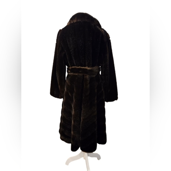 Vintage 1950s Tissavel France  Faux Brown Fur Coat with Fur Waistband - Picture 7 of 12